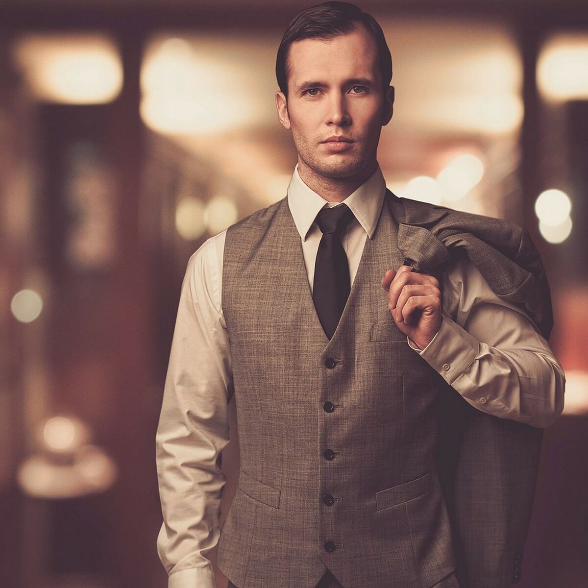 V12H82B20EC713E922DF8674CCBD99B89A03R3967005P5